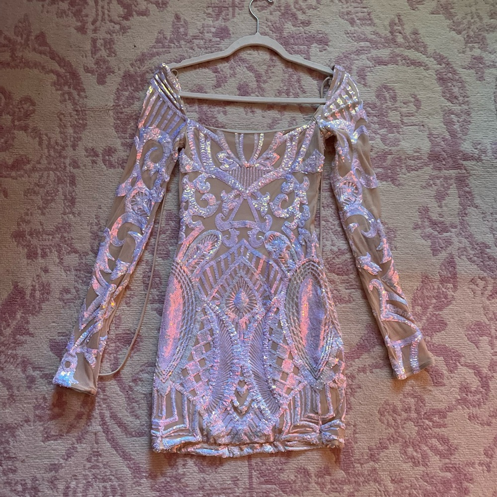 COPY - COPY - Giulia Iridescent Sequin Mesh Dress in Nude
LUCY IN THE SKY